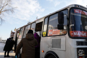 Marshrutka - local buses in Arkhangelsk