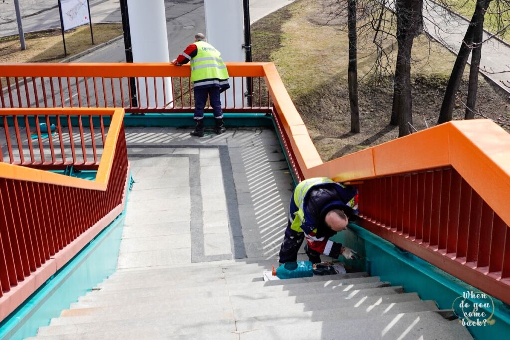 Workers are painting for the new year